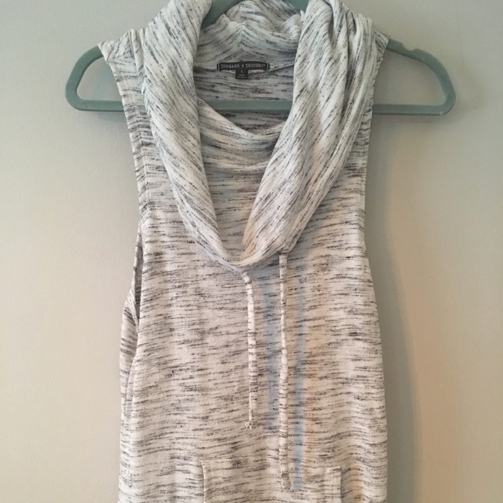 NWOT Threads 4 Thought Sweatshirt Muscle Tank